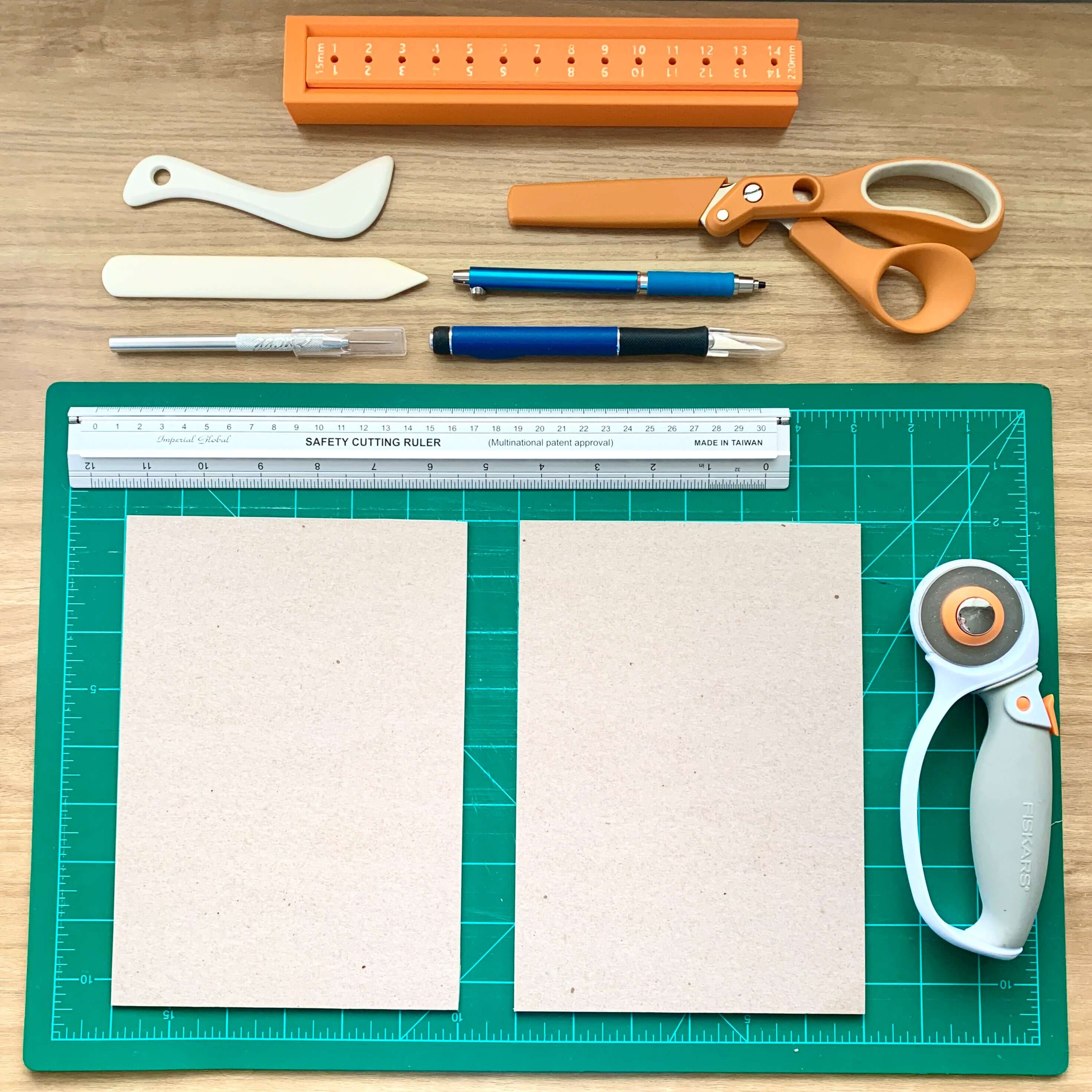 FP Journals : Making a Hand-Stitched Journal